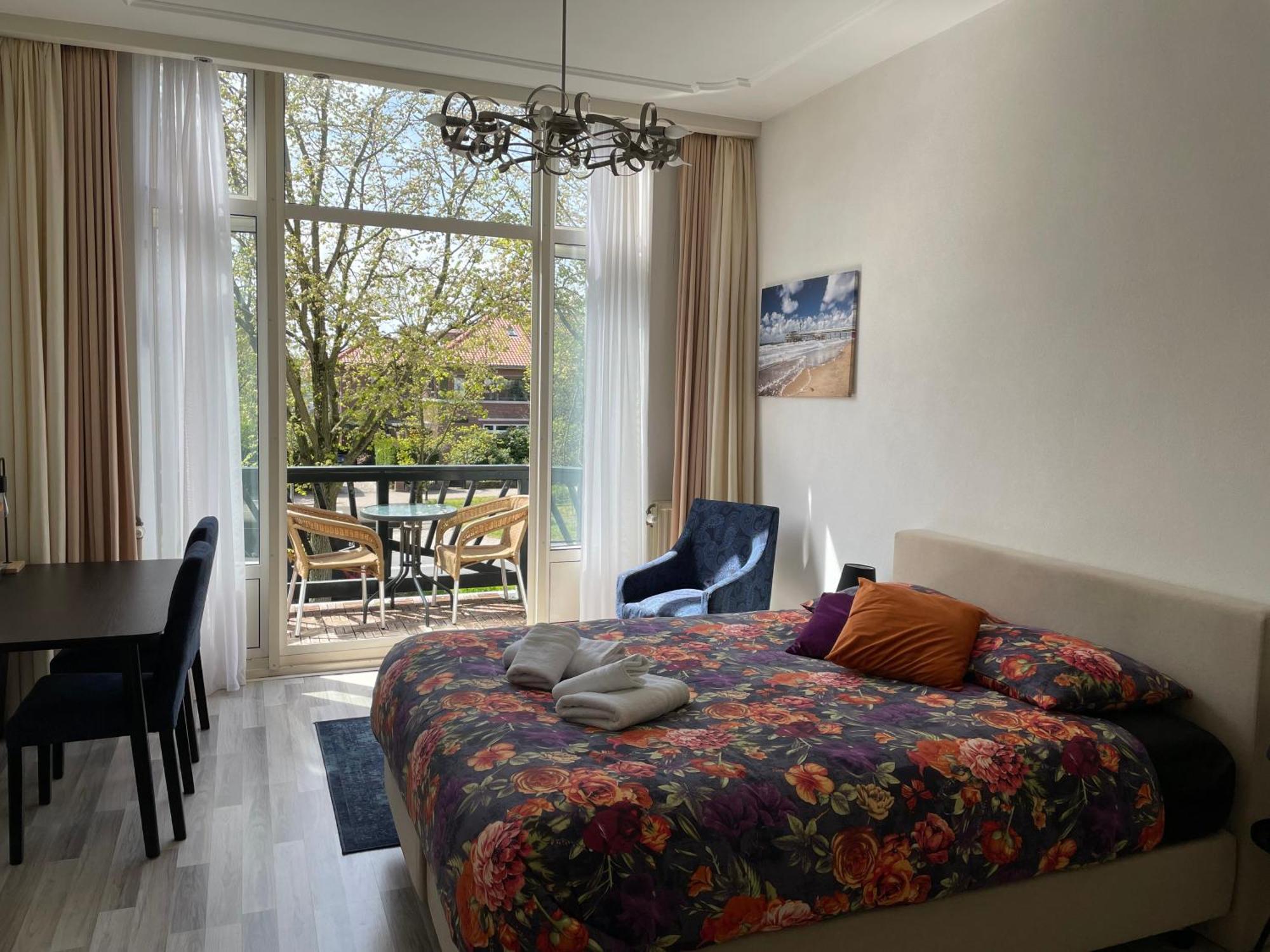 Aparthotel Plato By Hofstad Studio's Den Haag